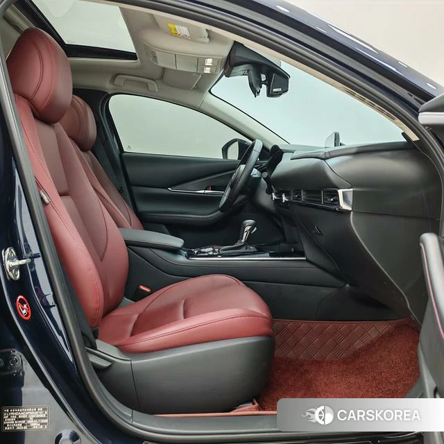 Mazda CX-30 id 3983466 из Китая 11