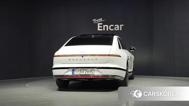 Hyundai Grandeur (GN7) id 4408189 из Кореи 14