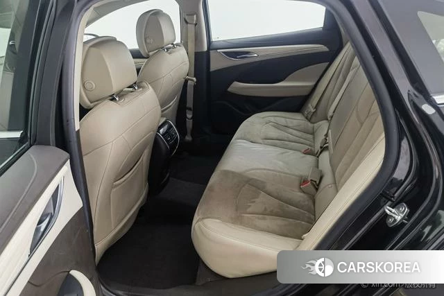 Buick Lacrosse id 4212334 из Китая 18