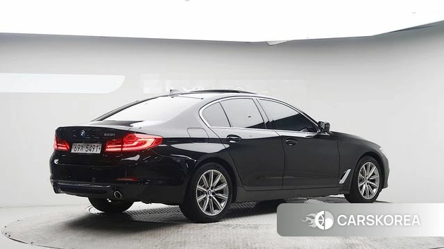 BMW 5 Series (G30) id 4748315 из Кореи 14