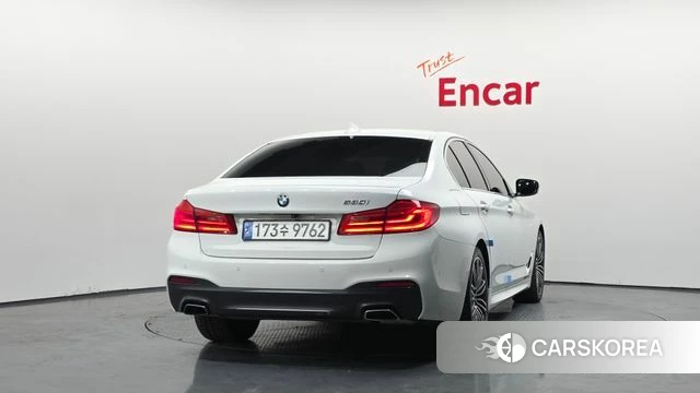 BMW 5 Series (G30) id 4180259 из Кореи 14