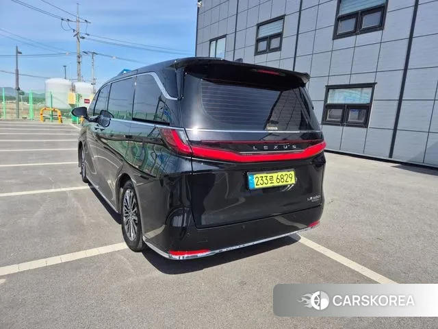 Lexus LM Second Generation id 3757952 из Кореи 12
