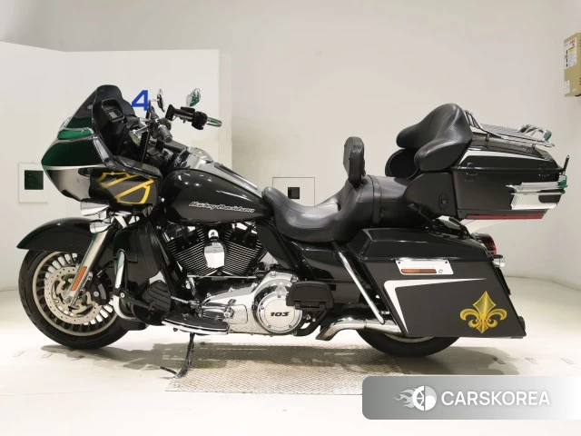 Harley-Davidson Road Glide FLTRU1690 2013 из Японии