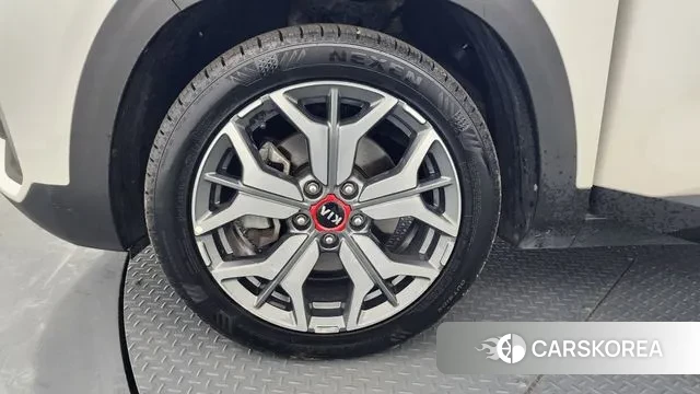 Kia Seltos id 3723125 из Кореи 14