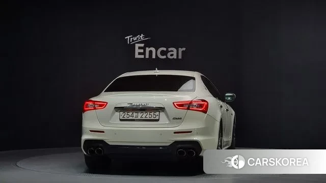 Maserati Ghibli id 3344688 из Кореи 14