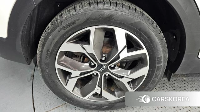 Kia Sportage The Bold id 3844576 из Кореи 14