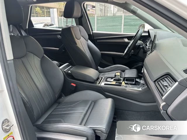 Audi Q5L id 4307757 из Китая 21