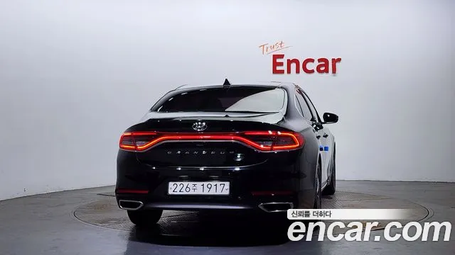 Hyundai Grandeur IG id 2850333 из Кореи 14