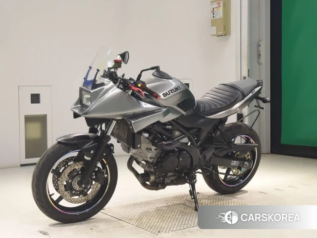 Проданный Suzuki SV650X 2018 из Японии, фото 2