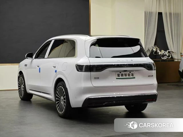 AITO Ask the world M8 id 3920303 из Китая 19