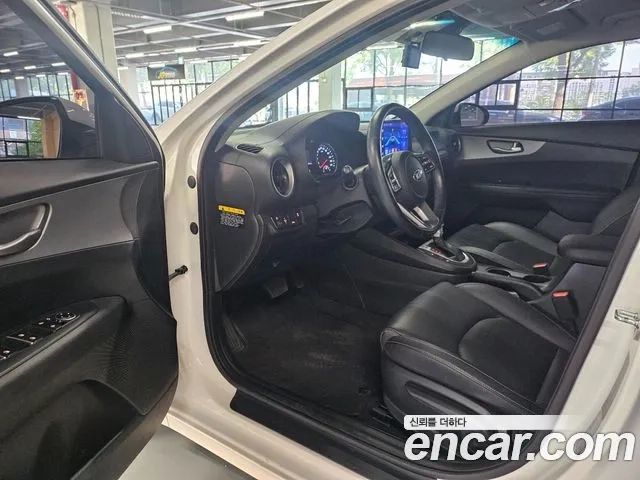 Kia Come New K3 id 2921508 из Кореи 14