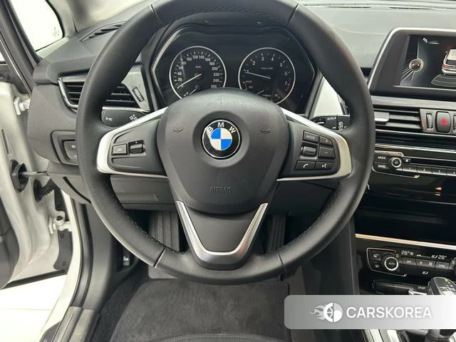 BMW 2 series station wagon id 3890461 из Китая 11