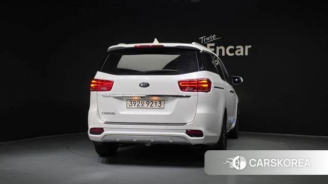 Kia The New Carnival id 3911356 из Кореи 14