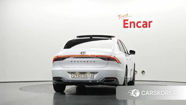 Hyundai The New Grandeur IG id 4632680 из Кореи 26