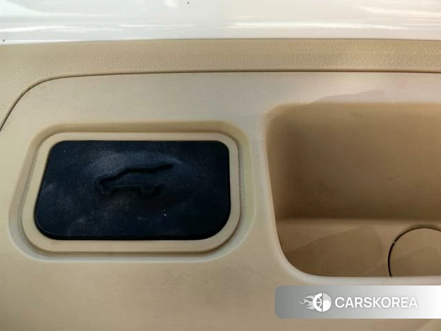 Buick GL8 id 3908355 из Китая 12