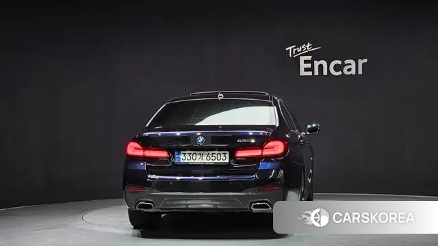 BMW 5 Series (G30) id 2915703 из Кореи 14