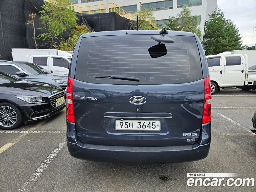 Hyundai The New Grand Starex id 2056689 из Кореи 8