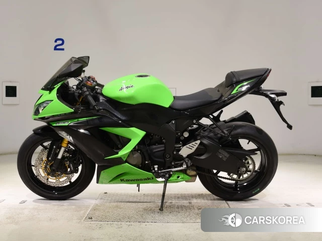 Проданный Kawasaki ZX-6R NINJA ABS 2012 из Японии, фото 2