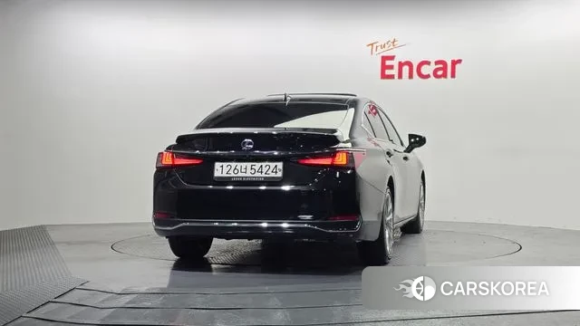 Lexus ES300h 7th generation id 3649057 из Кореи 14