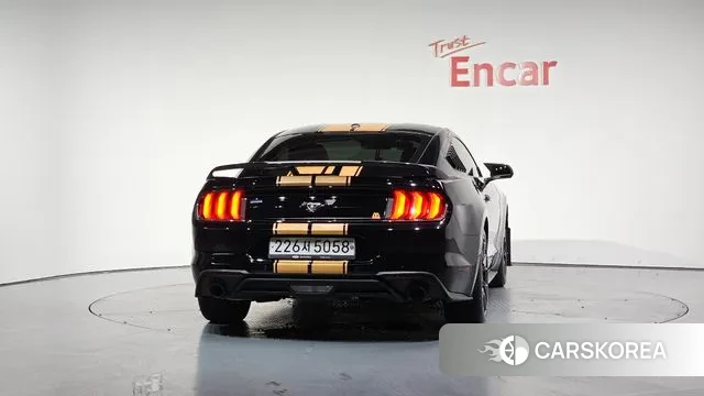 Ford Mustang id 2902366 из Кореи 14