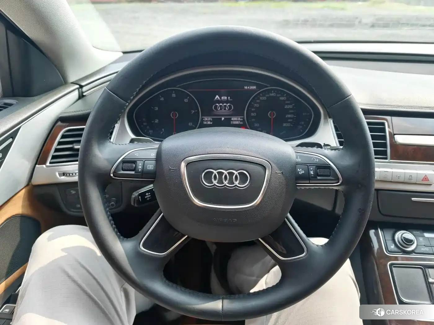 Audi A8 id 4600719 из Китая 9
