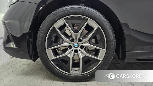 BMW 5 Series (G60) id 4691095 из Кореи 26