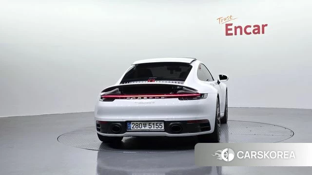 Porsche 911(992) id 4304171 из Кореи 31