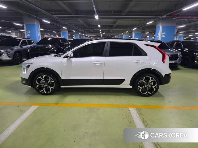 Kia Di Ol Nu Niro id 4628563 из Кореи 11