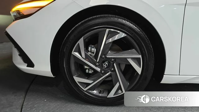 Hyundai The New Avante (CN7) id 3817270 из Кореи 14