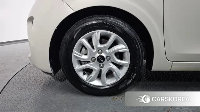 Kia All New Morning (JA) id 3494548 из Кореи 14