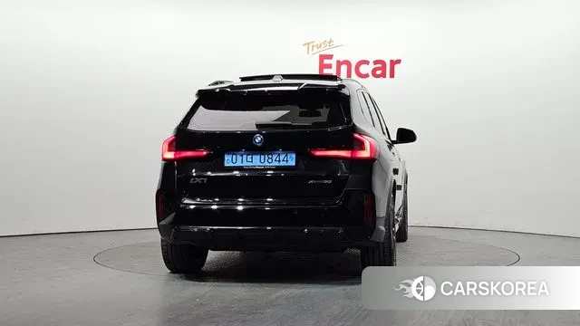 BMW iX1 (U11) id 3426309 из Кореи 14