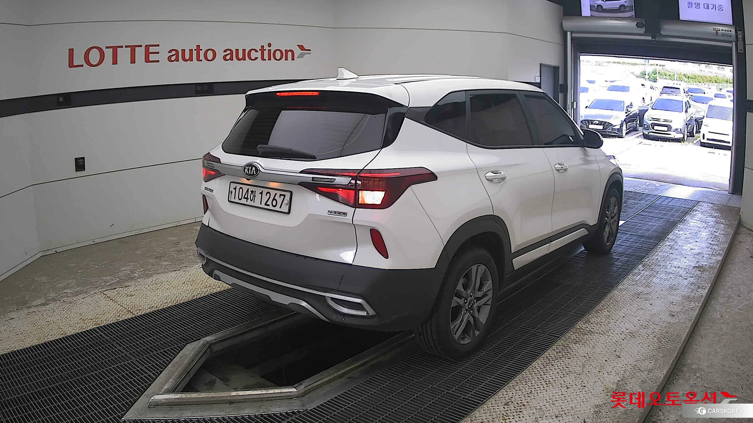 Kia Seltos id 4498433 из Кореи 32