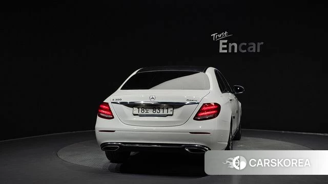 Mercedes-Benz E-Class W213 id 4397615 из Кореи 24