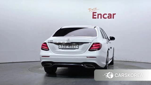 Mercedes-Benz E-Class W213 id 4633091 из Кореи 27