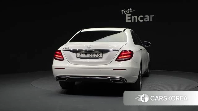 Mercedes-Benz E-Class W213 id 4188626 из Кореи 30