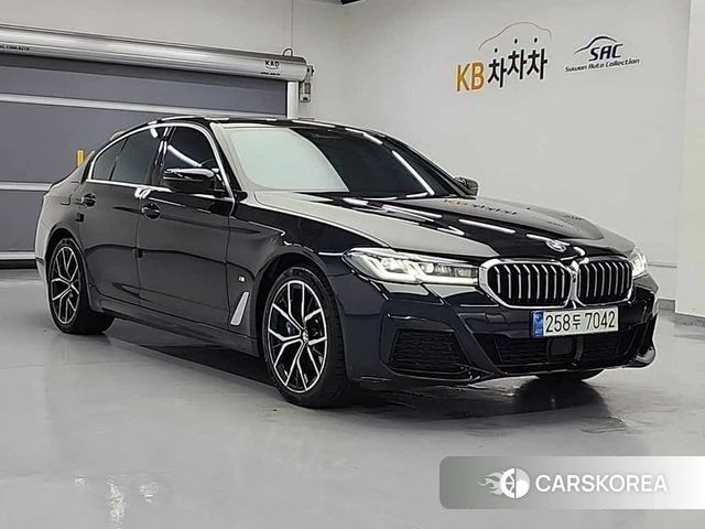 BMW 5 Series (G30) id 4495476 из Кореи 12
