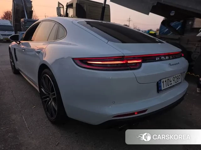 Porsche Panamera (971) 2020 Белый из Кореи, фото 4