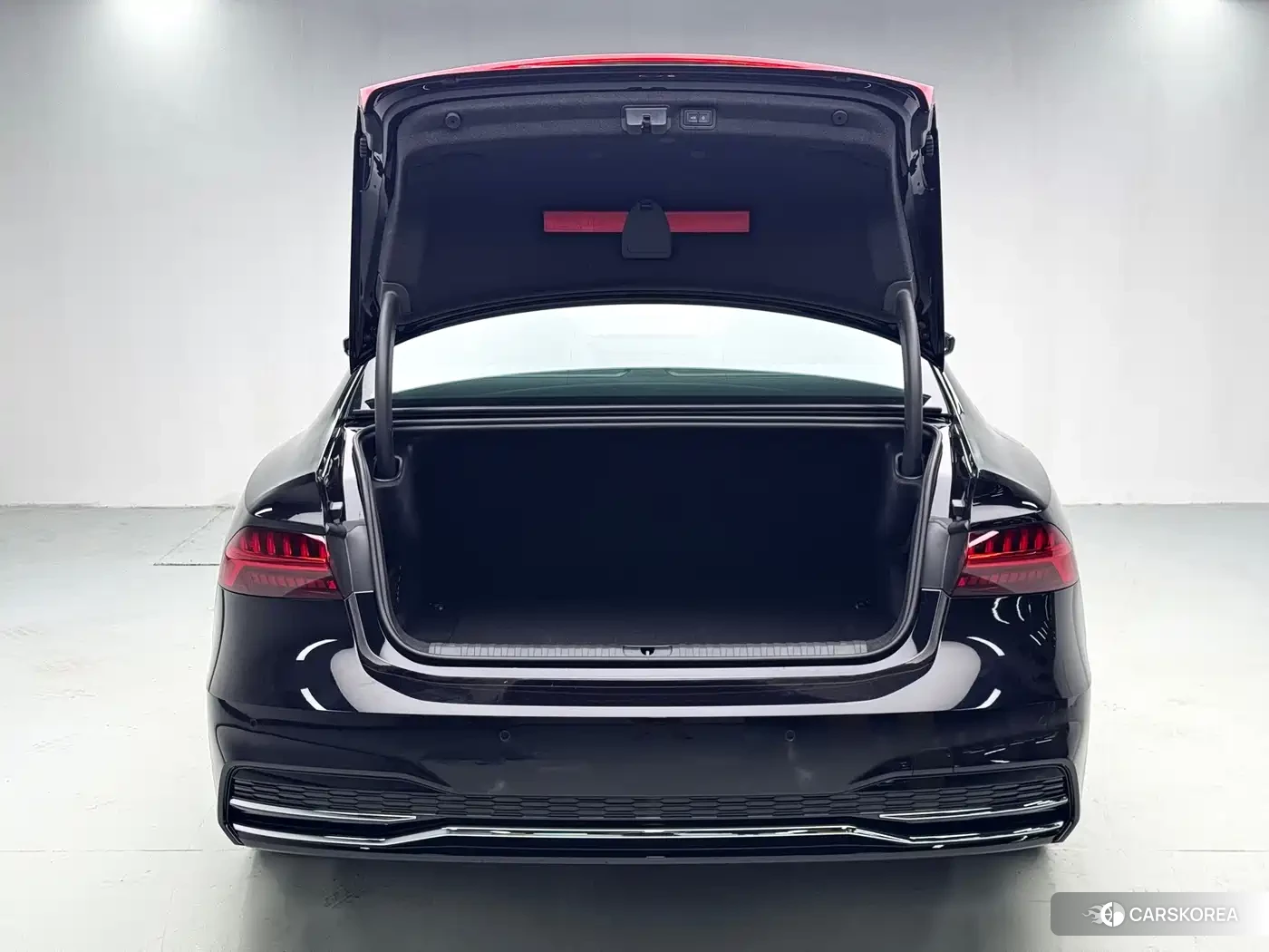 Audi A7L id 4600760 из Китая 14
