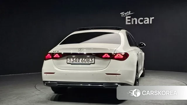 Mercedes-Benz E-Class W214 id 3614536 из Кореи 14