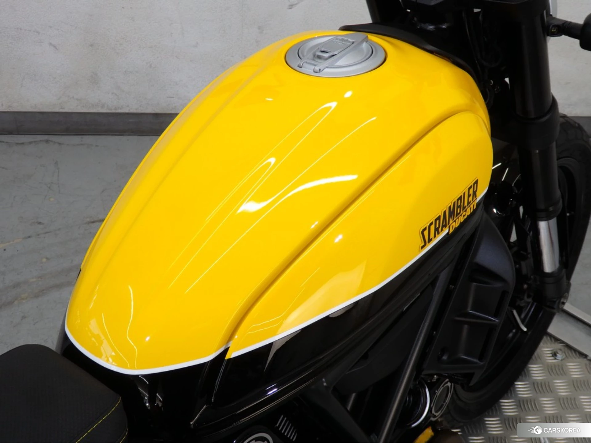 Ducati SCRAMBLER FULL THROTTLE id 3951838 из Японии 25