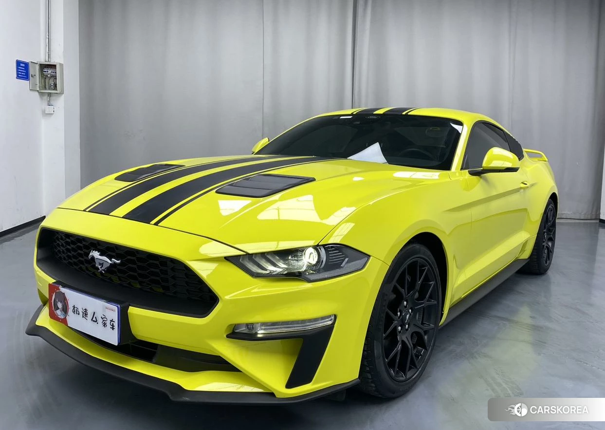 Ford Mustang 2021 Желтый из Китая, фото 6