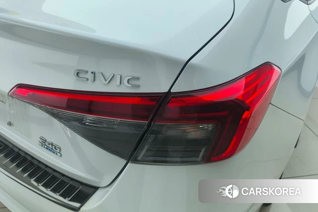 Honda Civic id 4190338 из Китая 11