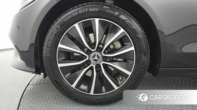 Mercedes-Benz C-Class W205 id 4780602 из Кореи 31