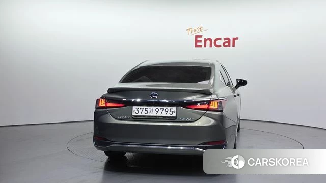 Lexus ES300h 7th generation id 4187424 из Кореи 14