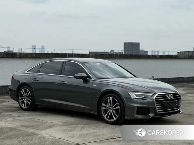 Audi A6L id 4297552 из Китая 7