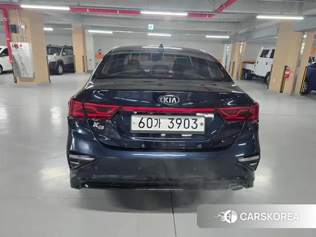 Kia Come New K3 id 3595806 из Кореи 8