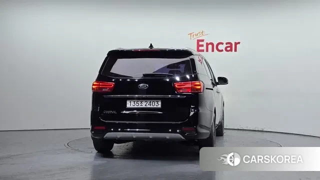 Kia The New Carnival id 3608338 из Кореи 14