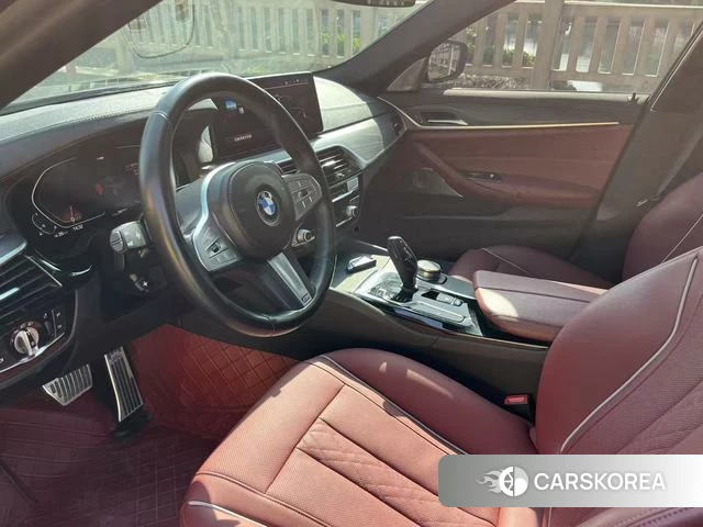 BMW 5 series 2023 Черный из Китая, фото 4
