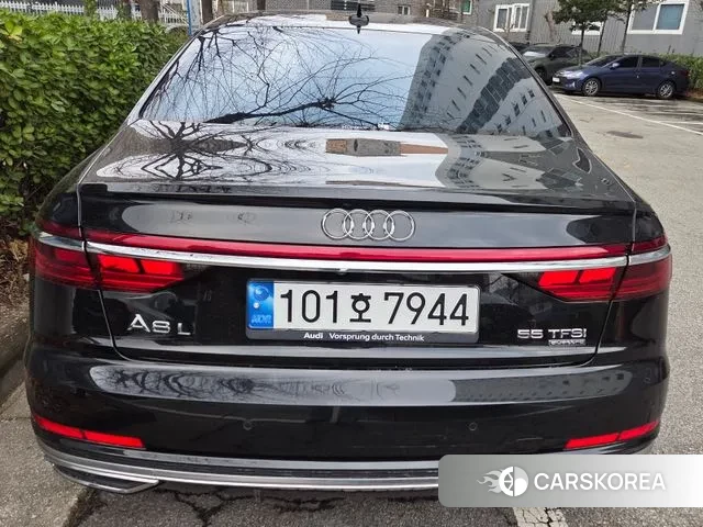 Audi A8 (D5) 2021 Черный из Кореи, фото 4