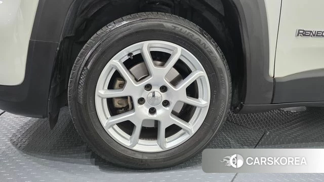 Jeep Renegade id 3966042 из Кореи 14